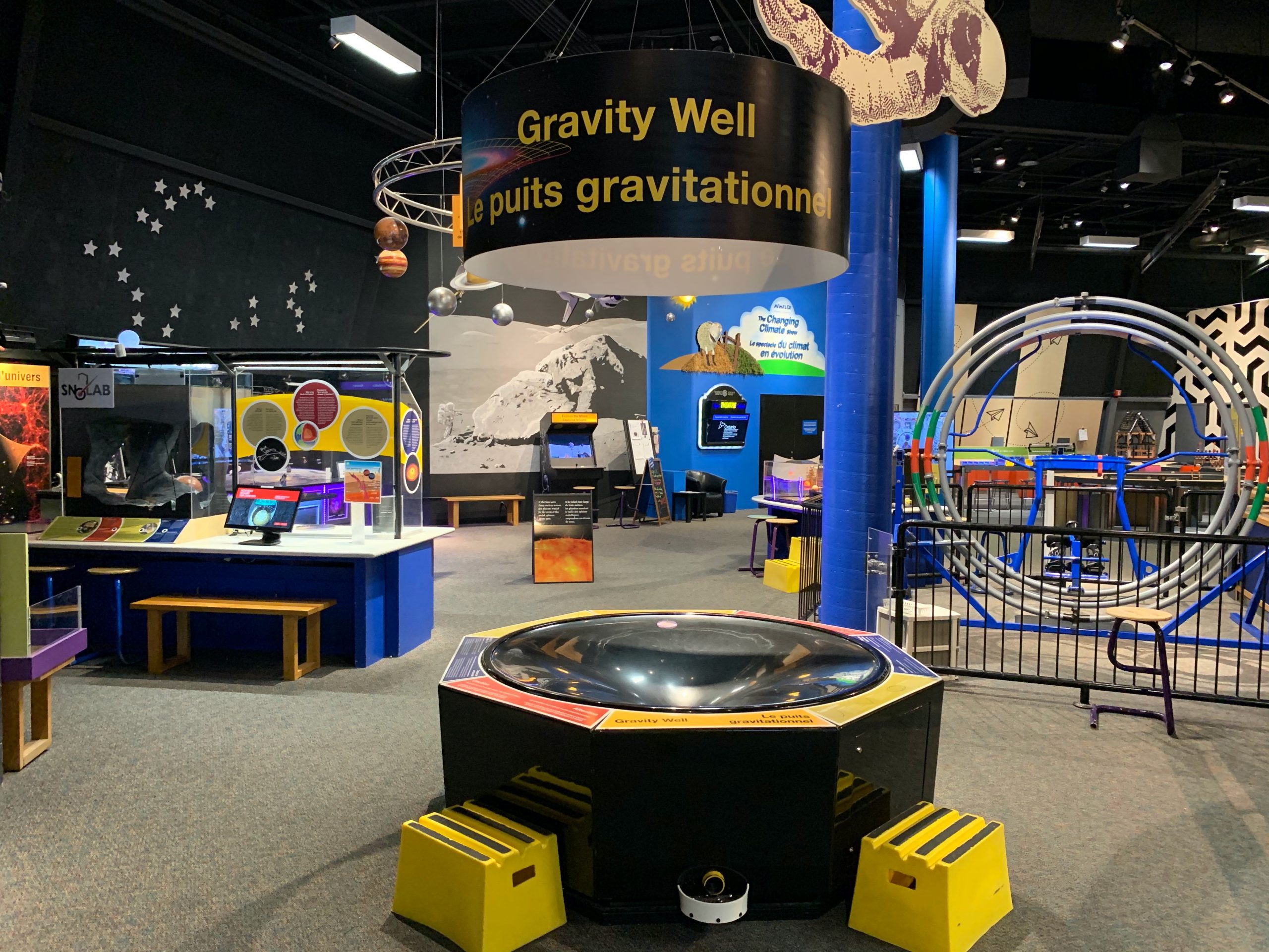 Exhibits at Science North SNOLAB